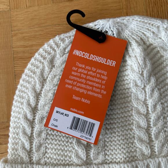 Nobis Skylar Knit Watch Cap Beanie Winter Hat NWT - Picture 2 of 4